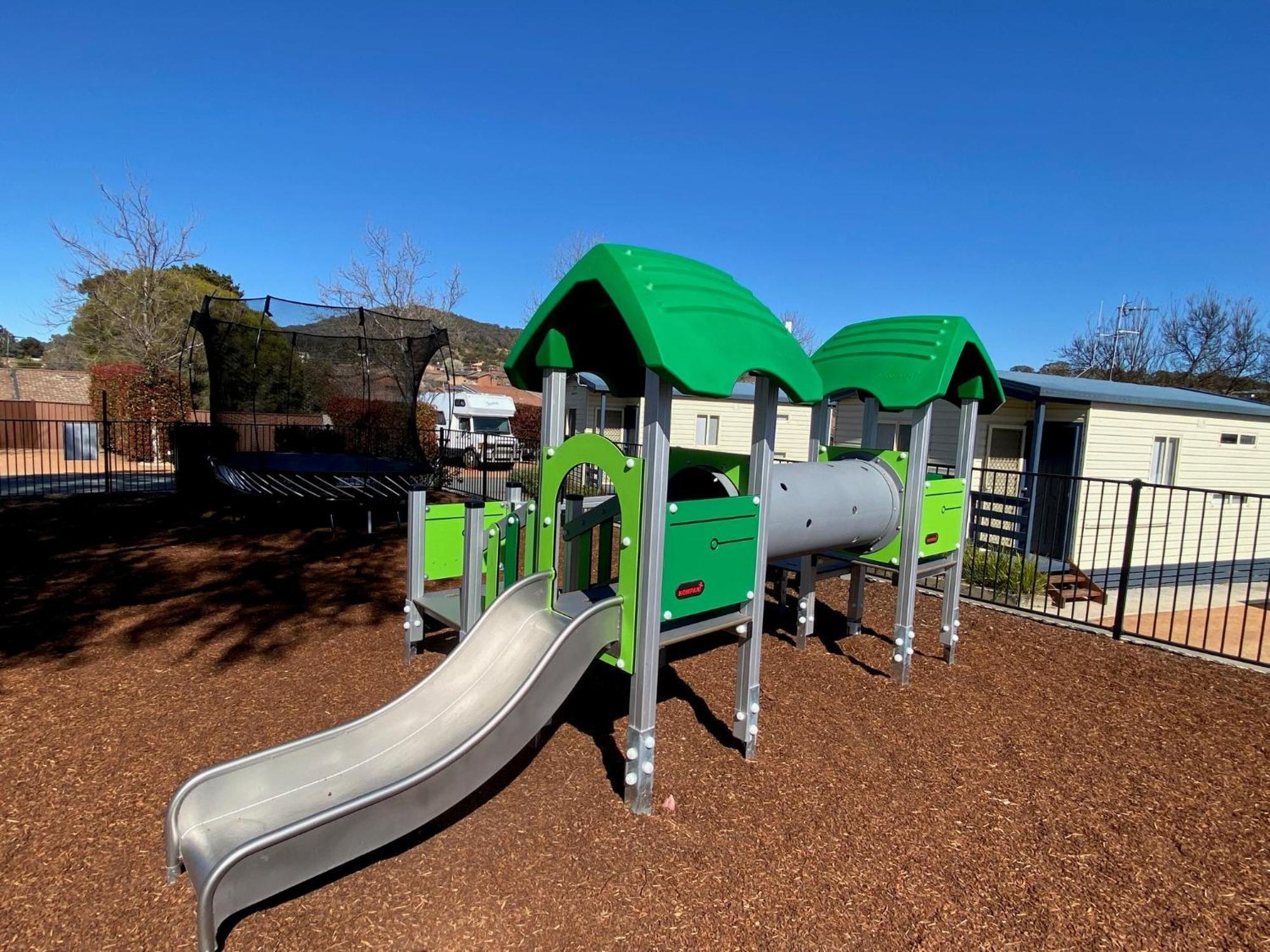 Crestview Tourist Park Ξενοδοχείο Queanbeyan Εξωτερικό φωτογραφία
