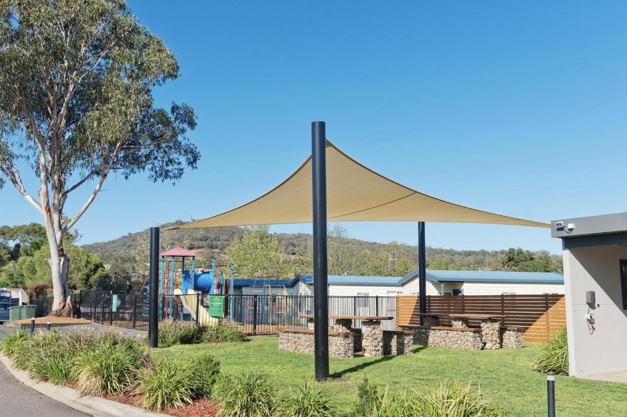 Crestview Tourist Park Ξενοδοχείο Queanbeyan Εξωτερικό φωτογραφία